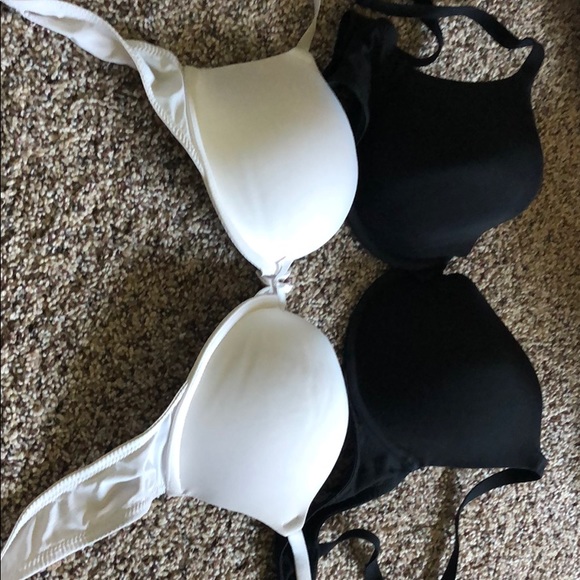White and black bra set - Picture 1 of 1
